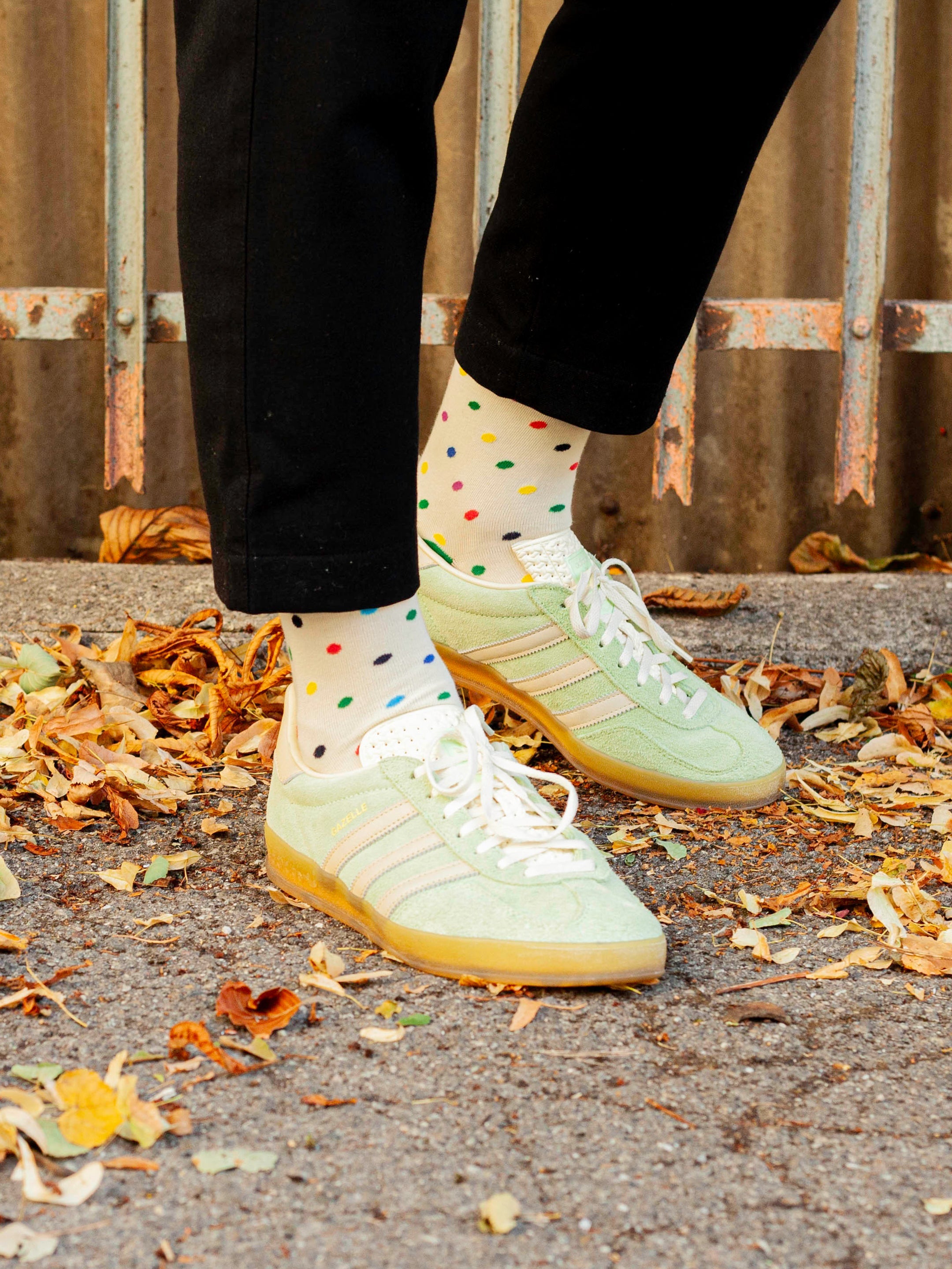 Socken Confetti Tiny Dots von DillySocks