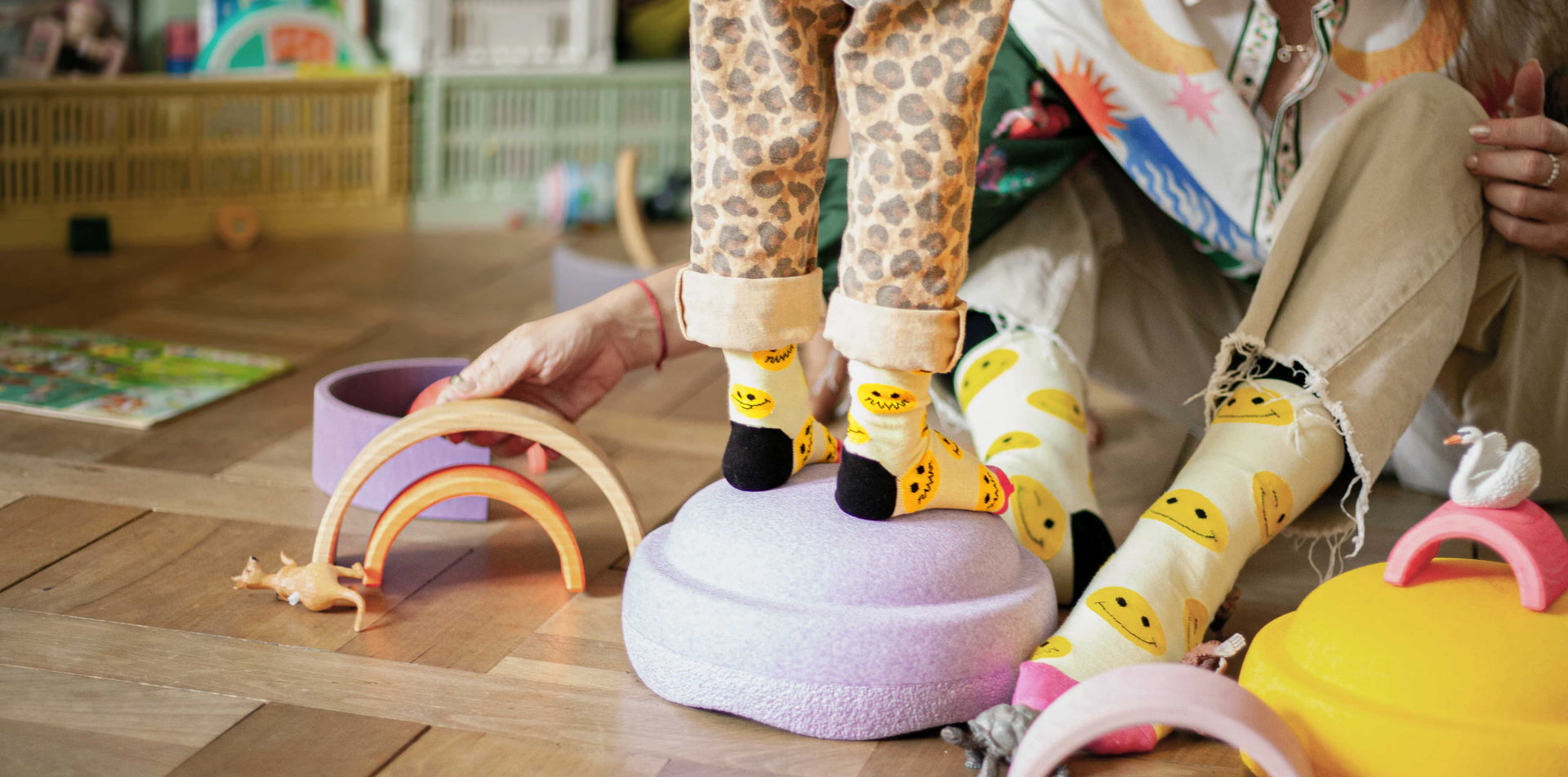 Full banner background image