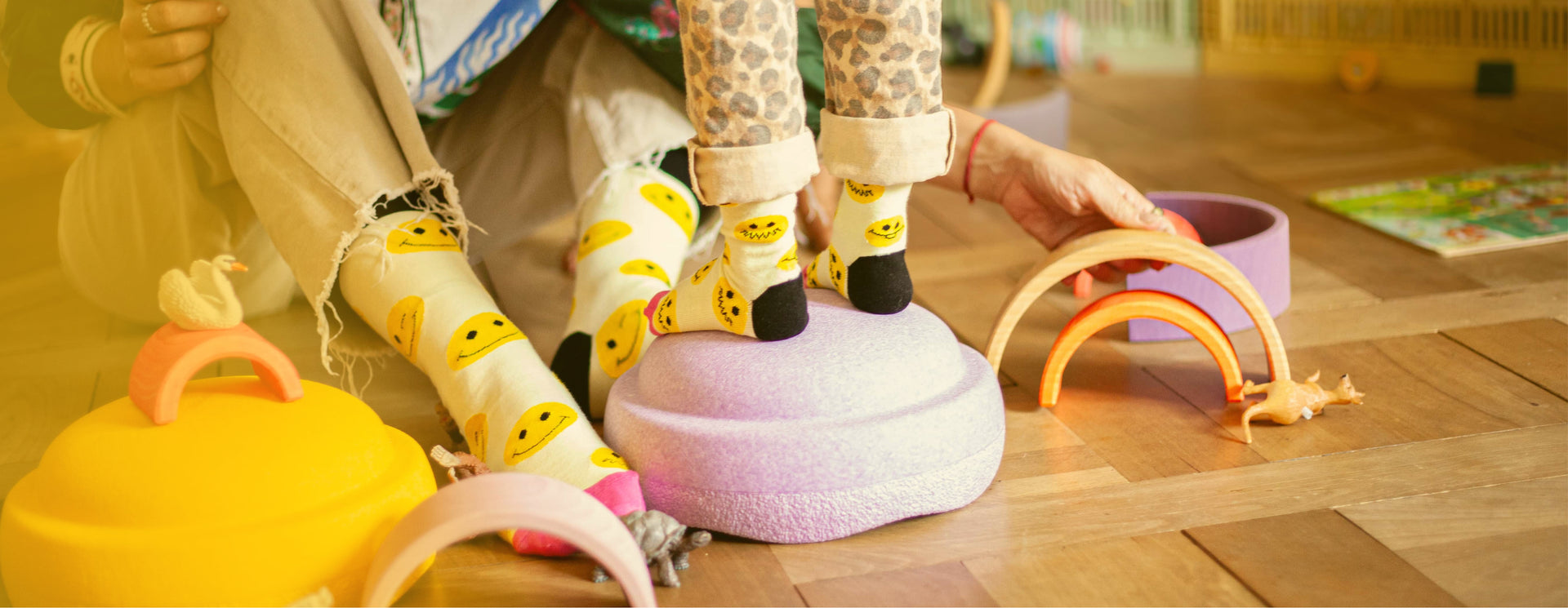 Full banner background image