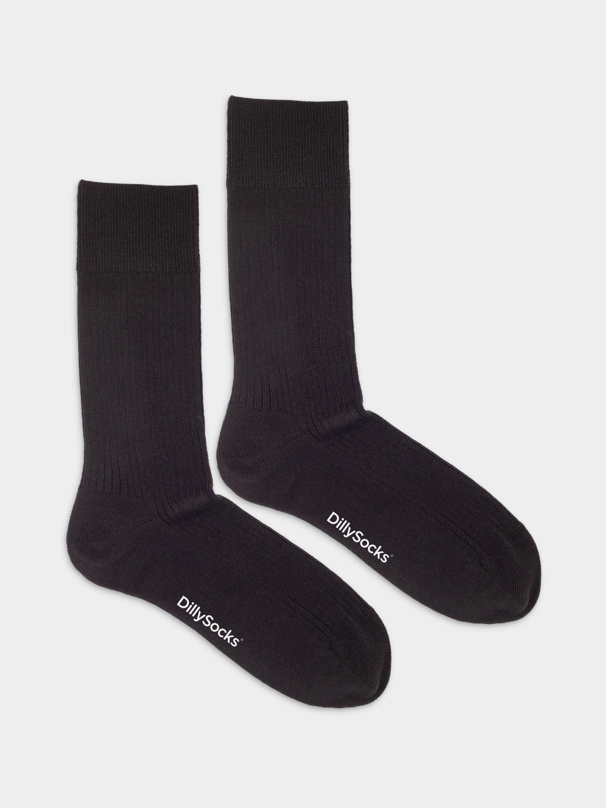 Rippenstrumpf Ribbed Night Black in tiefem Schwarz