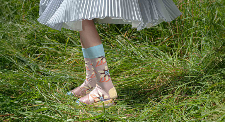 Full banner background image