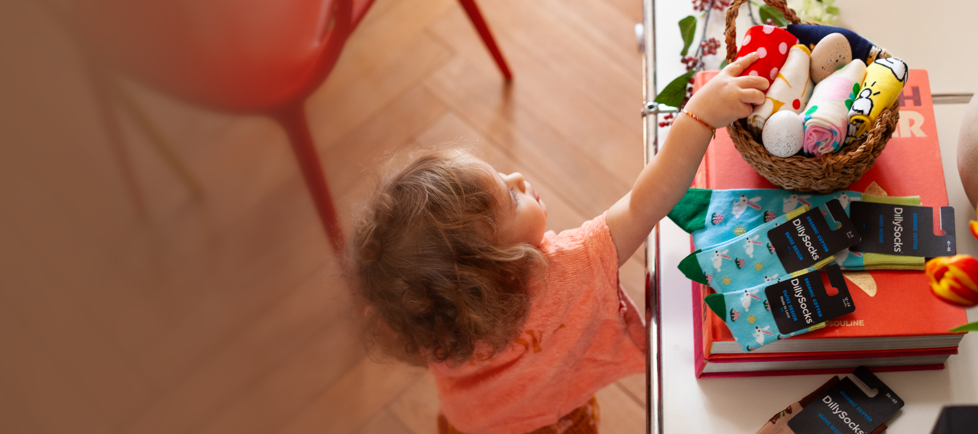 Full banner background image