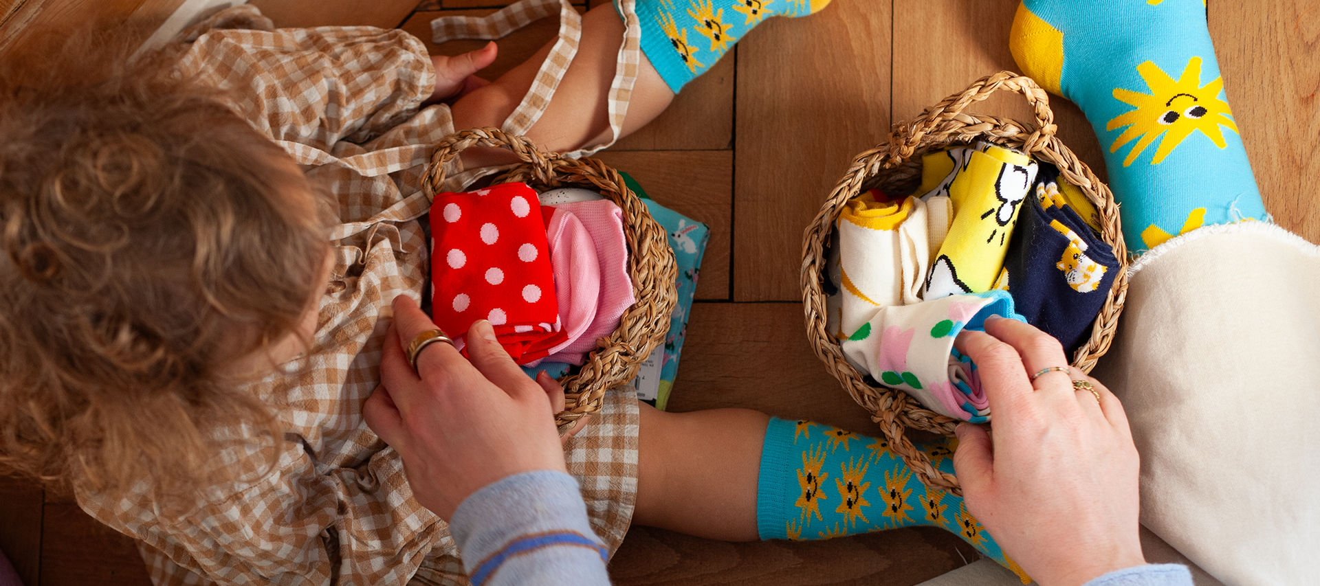 Full banner background image