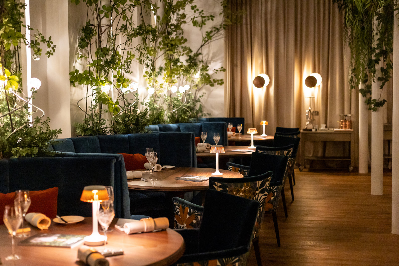 {{ block.settings.image_alt | escape }}