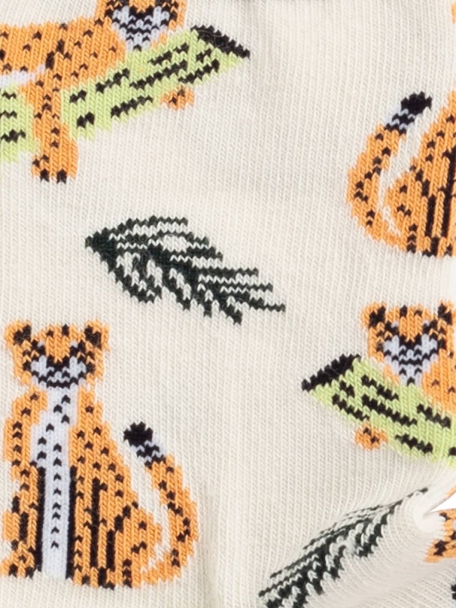 Lil Chillaxing Cat Non-Slip