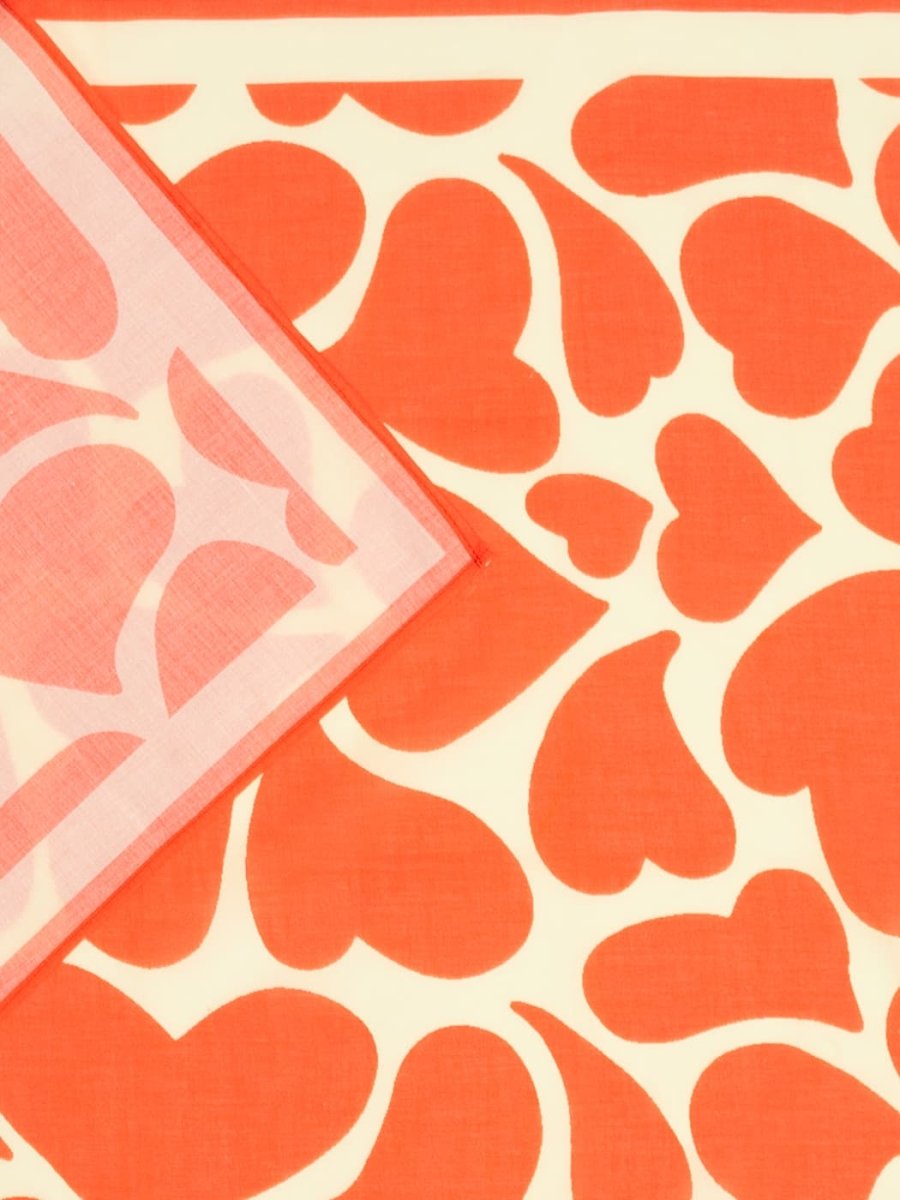 Love-Shaped Knot