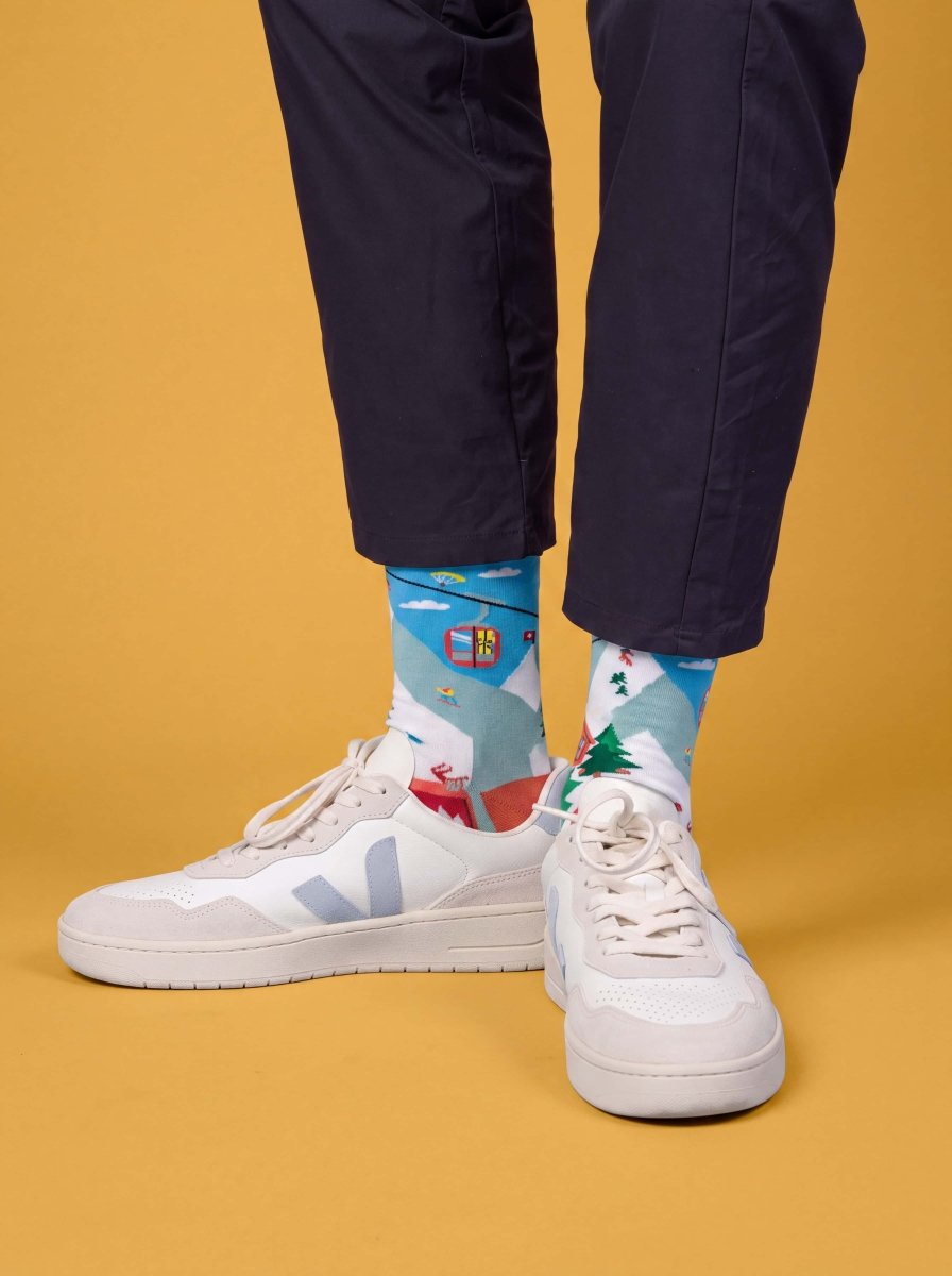 Bunte Socken Alpine Adventure von DillySocks