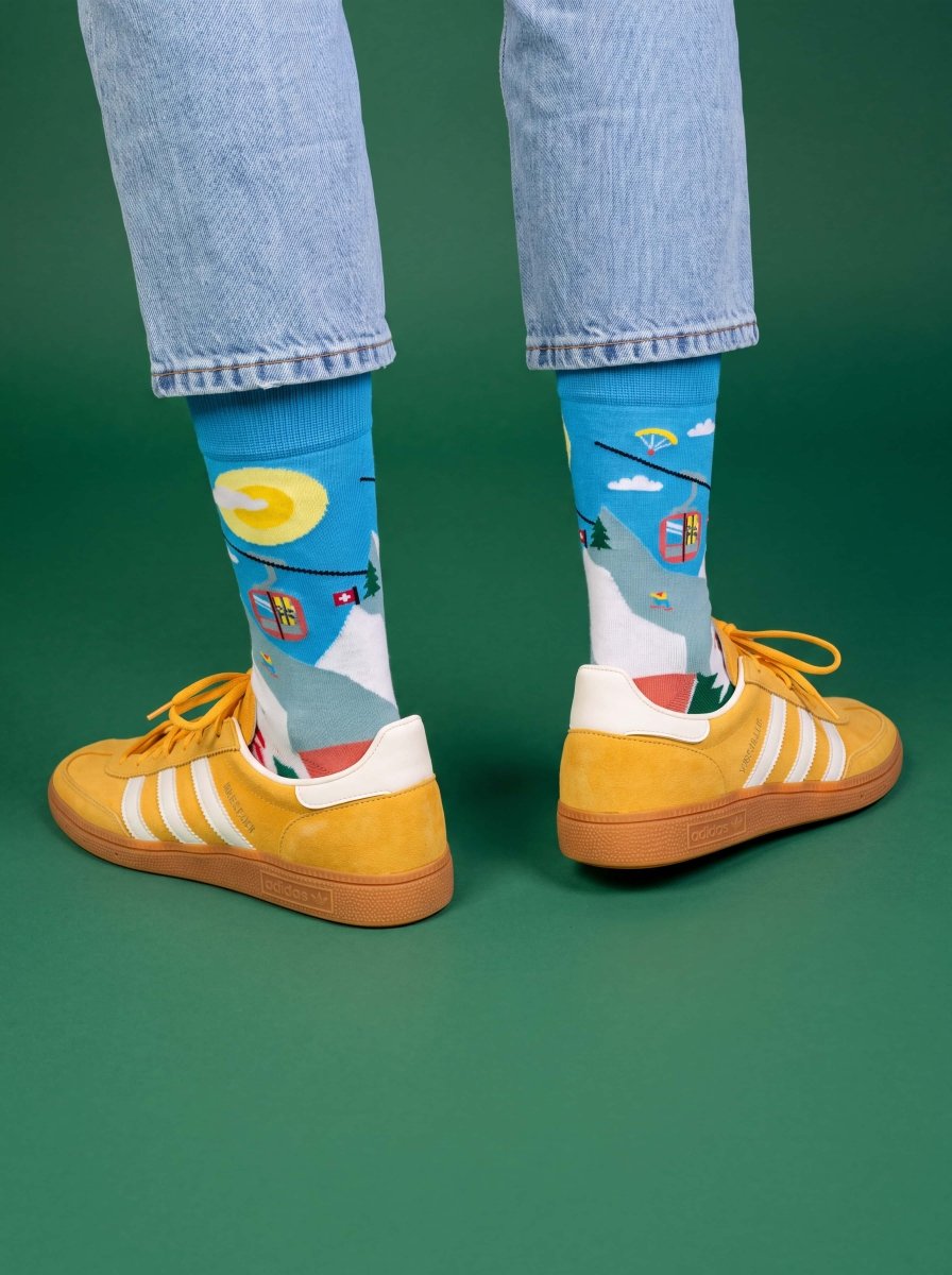 Bunte Socken Alpine Adventure von DillySocks