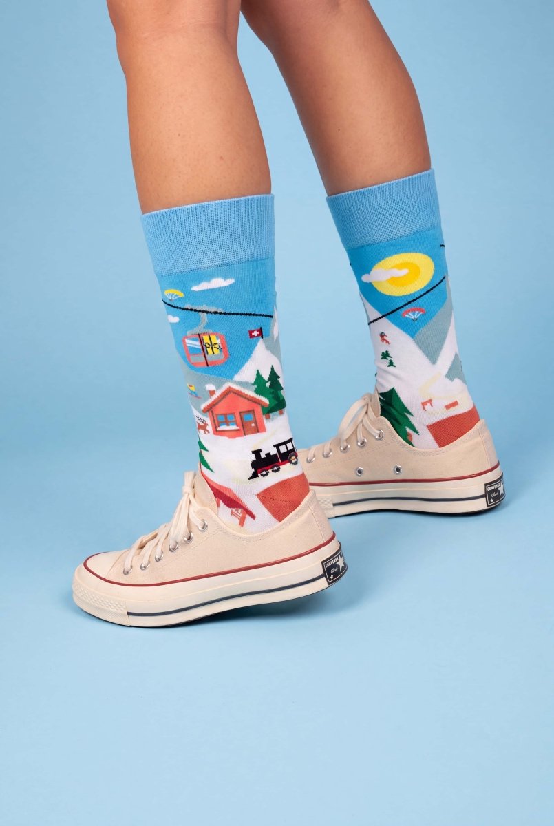 Bunte Socken Alpine Adventure von DillySocks