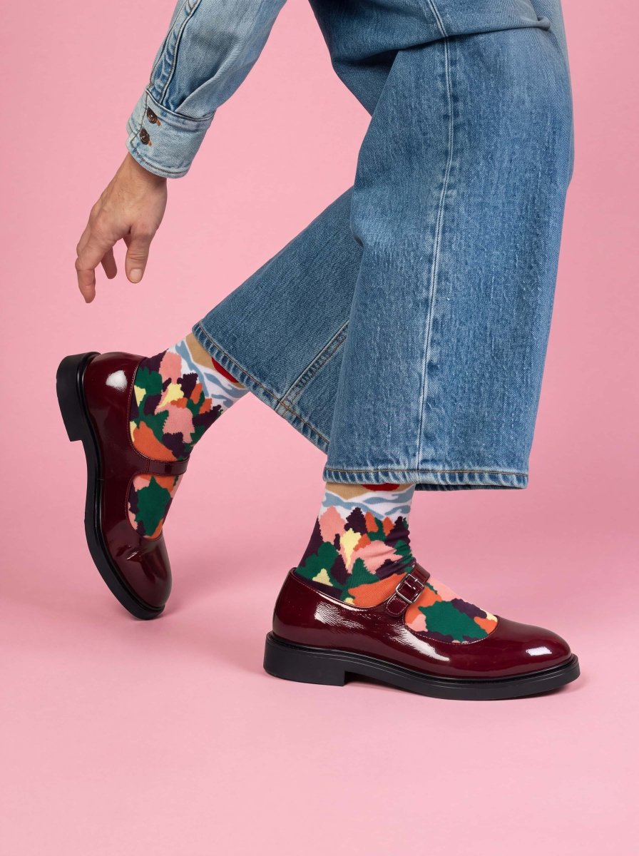 Bunte Socken Fall Mountains von DillySocks