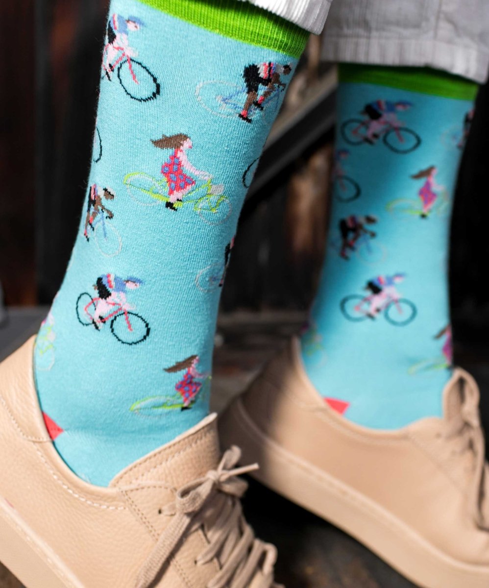 Cyan Cycle