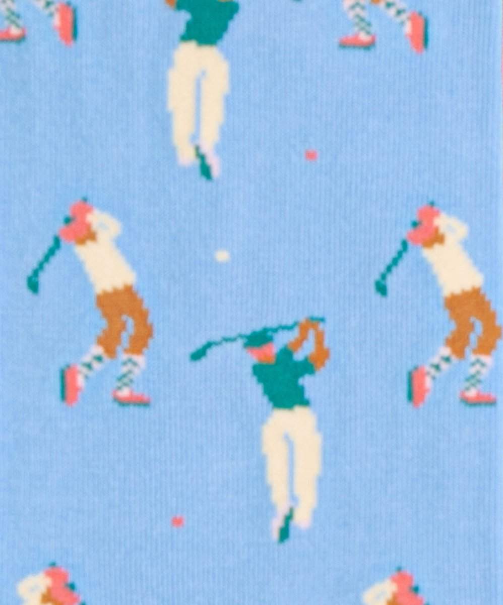 Hole-In-One Socken für Golfer mit Siebner Eisen auf dem Golfplatz
